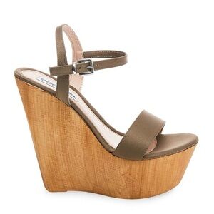 steve madden bria olive wedges size 7